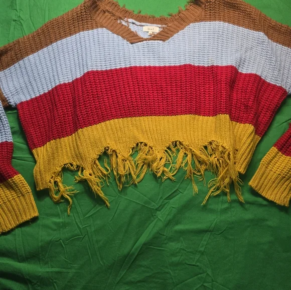 Knit Cropped Red Yellow Brown Blue Fringe Hem Sweater Size Large - Picture 3 of 6